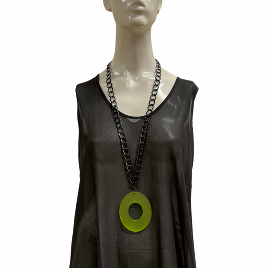 Z49 GREEN OVAL NECKLACE