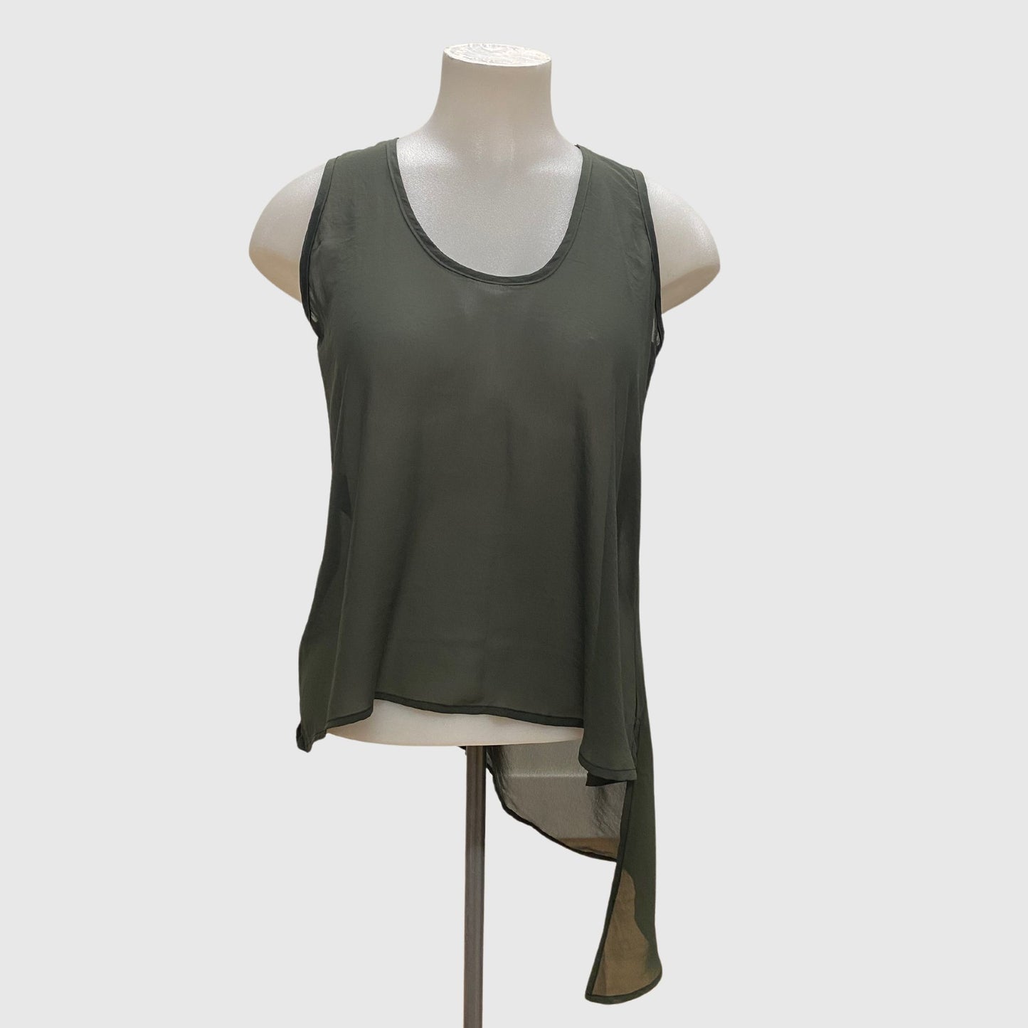 B1 ANGLED BELLA (20)