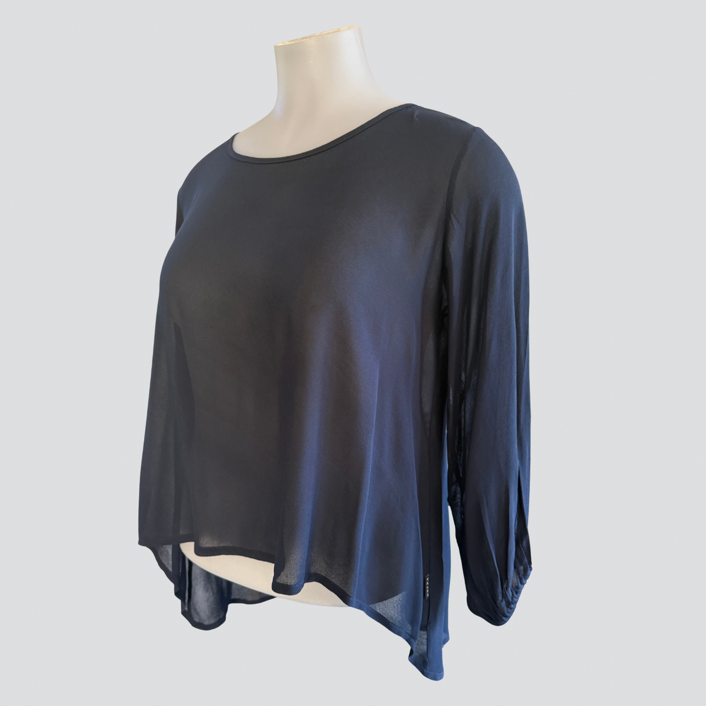 IVA TOP