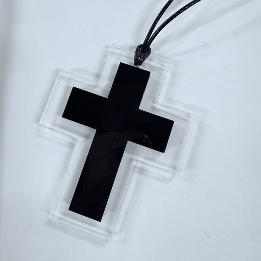CROSSED NECKLACE