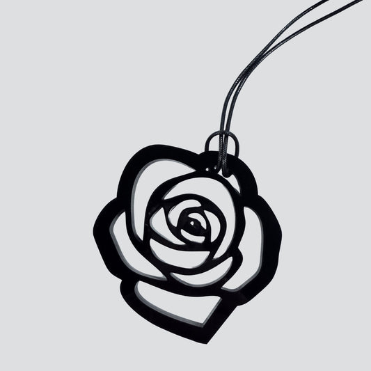 BLACK FLOWER NECKLACE