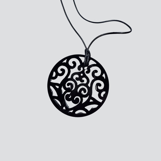 LIFE CIRCLE NECKLACE