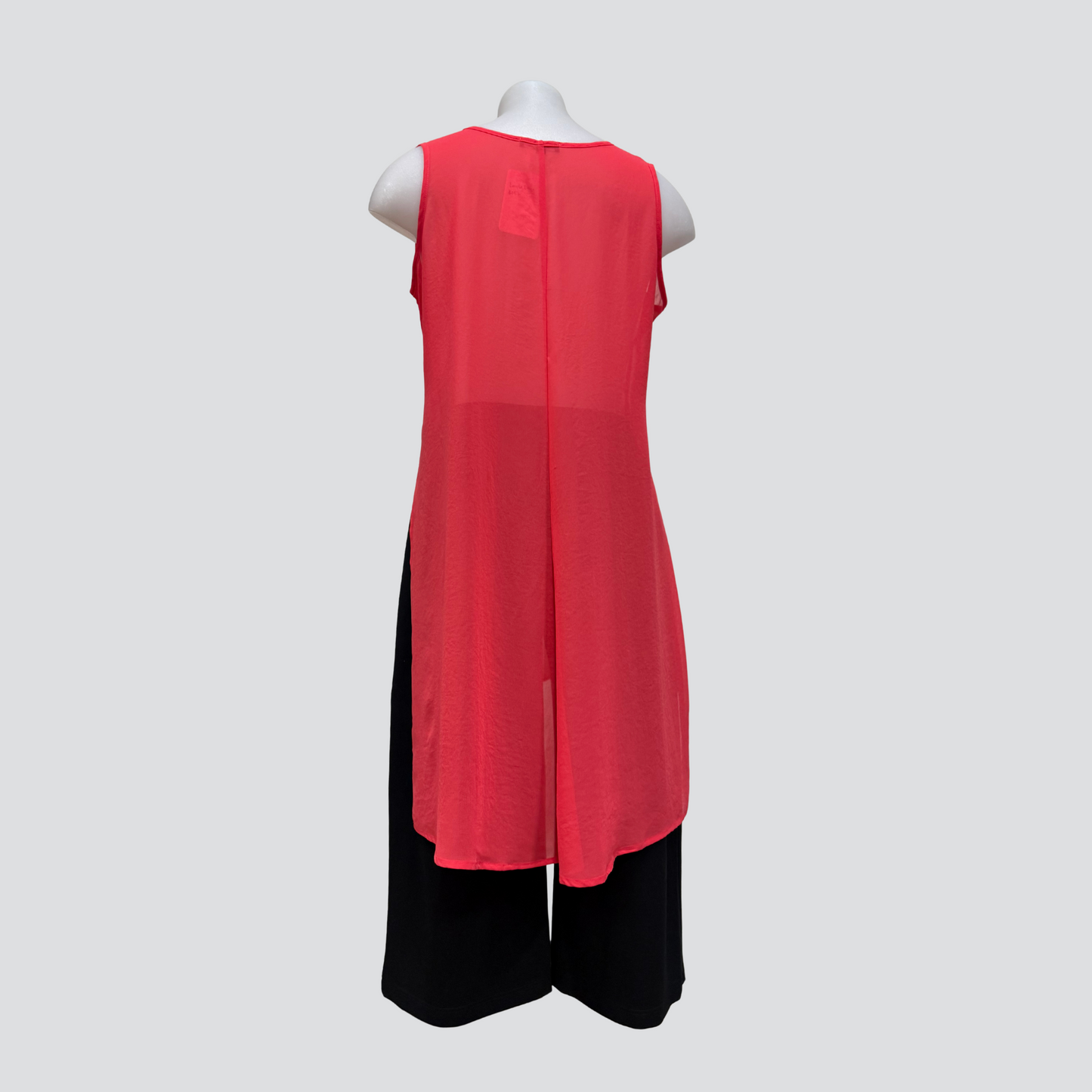 A LAYLA LAYER CORAL
