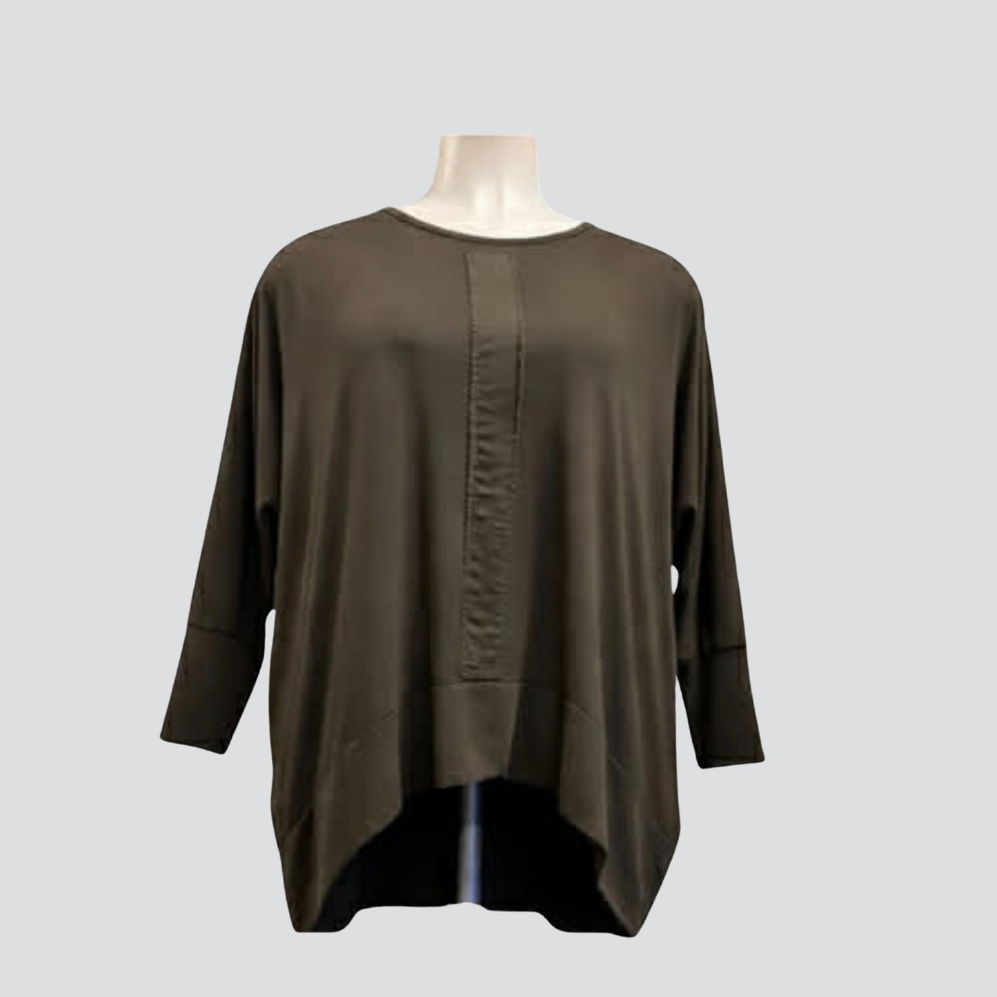 A relaxed dolman sleeve top with a self stripe back detail and easy drape. NZ made, by Valpy designed to work with your curves.