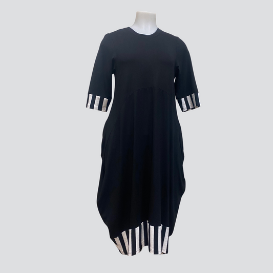 JS BLACK POCKET DRESS 14,18,20